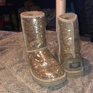 Size 7 sequenced UGG boots , worn once.